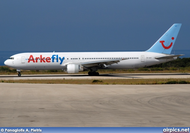 PH-AHY, Boeing 767-300ER, Arkefly