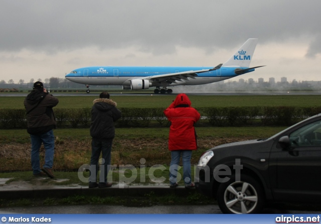 PH-AOB, Airbus A330-200, KLM Royal Dutch Airlines