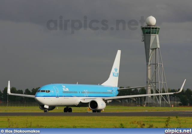 PH-BXH, Boeing 737-800, KLM Royal Dutch Airlines