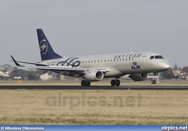 PH-EZX, Embraer ERJ 190-100STD (Embraer 190), KLM Cityhopper