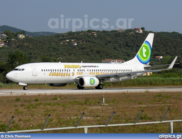 PH-HZE, Boeing 737-800, Transavia