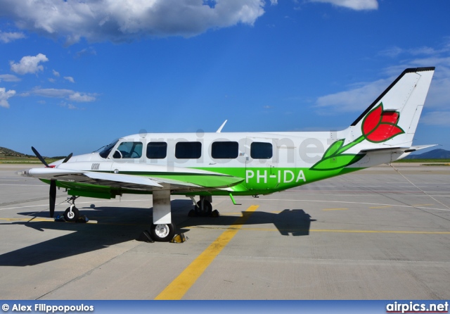 PH-IDA, Piper PA-31-350 Navajo Chieftain, Private