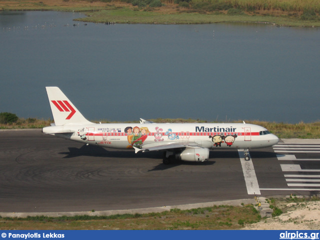 PH-MPE, Airbus A320-200, Martinair