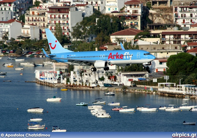 PH-TFA, Boeing 737-800, Arkefly