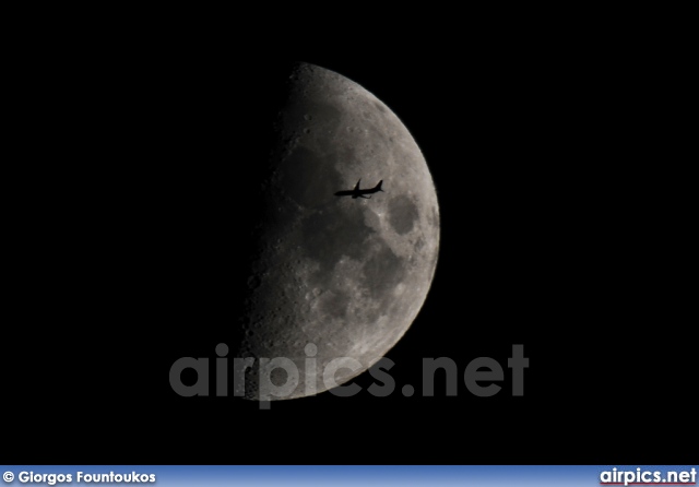 PH-TFB, Boeing 737-800, Arkefly