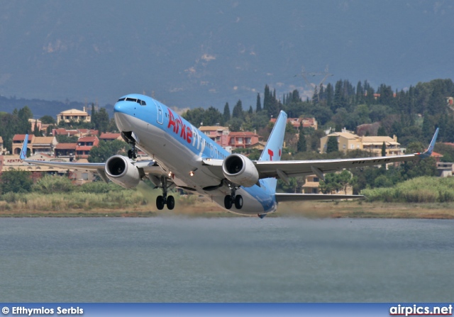 PH-TFB, Boeing 737-800, Arkefly