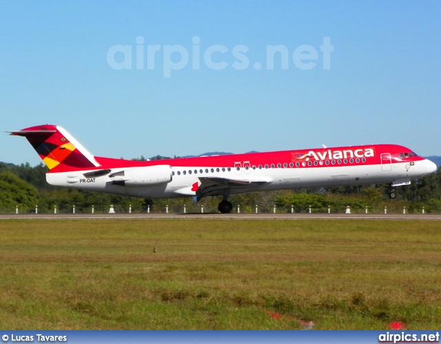 PR-OAT, Fokker F100, Avianca Brasil