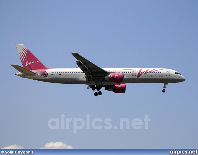 RA-73017, Boeing 757-200, VIM Airlines