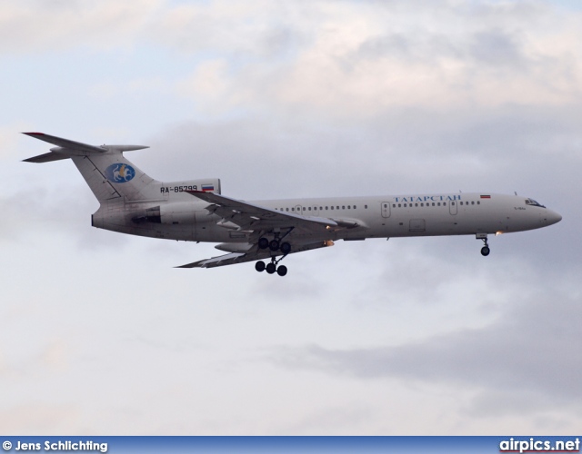 RA-85799, Tupolev Tu-154M, Tatarstan Airlines