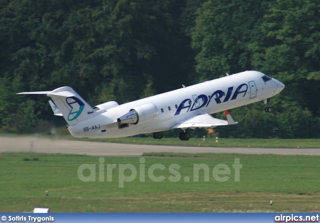 S5-AAJ, Bombardier CRJ-200ER, Adria Airways