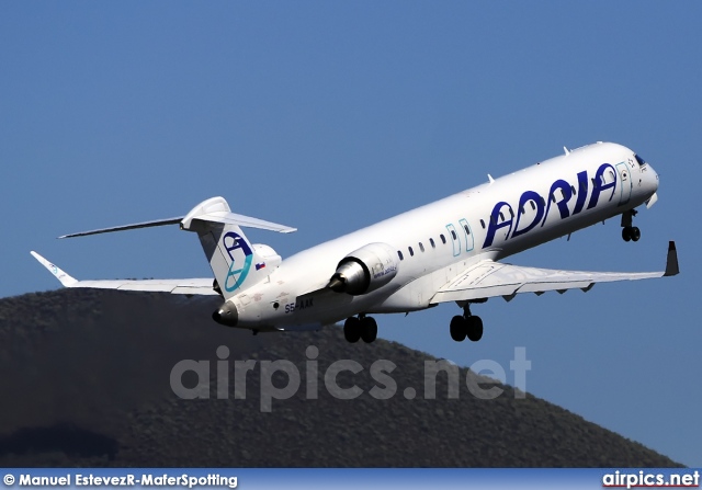 S5-AAK, Bombardier CRJ-900LR, Adria Airways