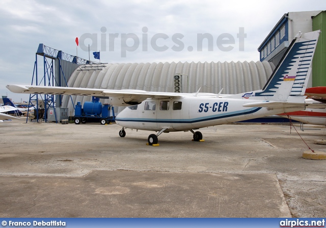 S5-CER, Partenavia P-68-C Victor, Private