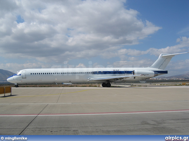 SE-DJF, McDonnell Douglas MD-83, Fly Excellent