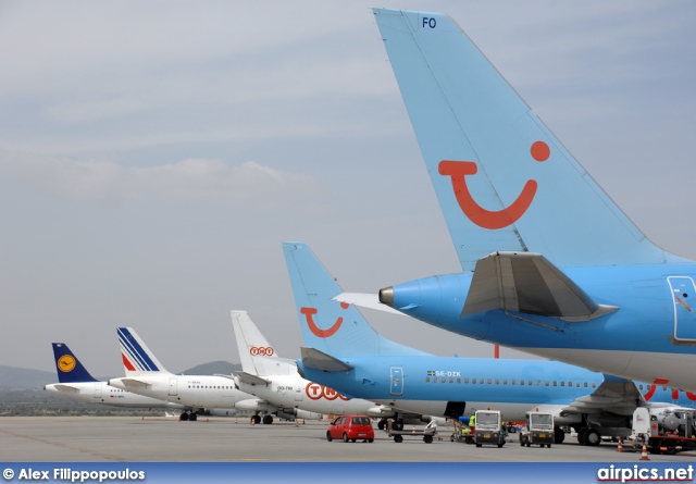 SE-RFO, Boeing 757-200, TUIfly Nordic