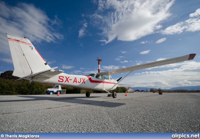 SX-AJX, Cessna 172L Skyhawk, Private