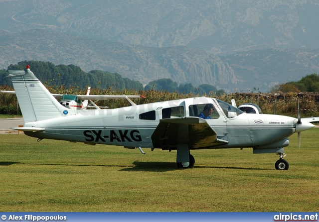 SX-AKG, Piper PA-28-R-201 Arrow, Private