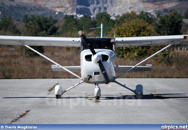 SX-AVP, Cessna 172SP Skyhawk, Private