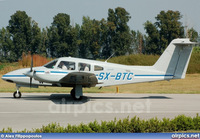 SX-BTC, Piper PA-44 Seminole, Private
