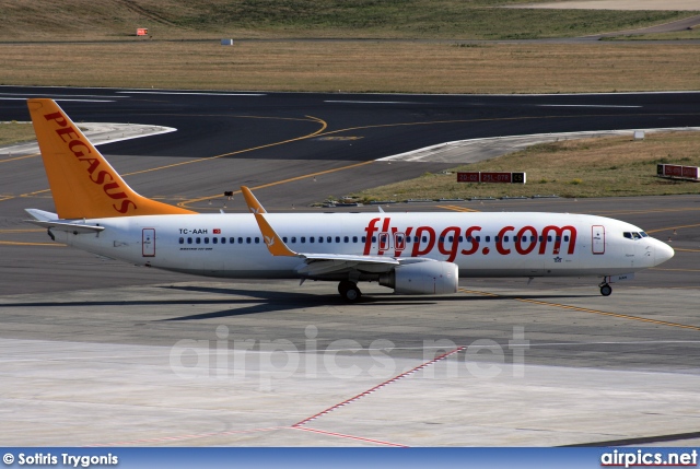 TC-AAH, Boeing 737-800, Pegasus Airlines