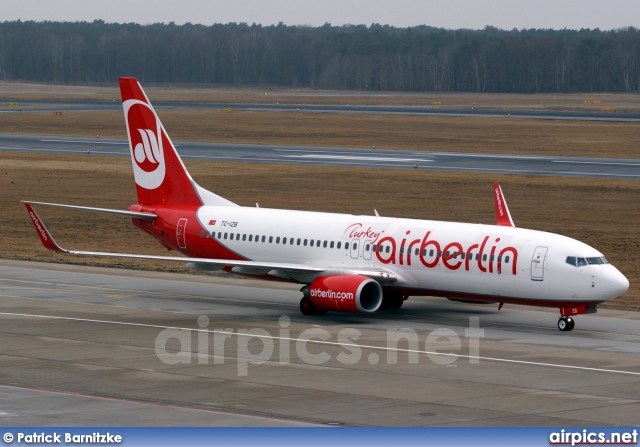 TC-IZB, Boeing 737-800, Air Berlin Turkey