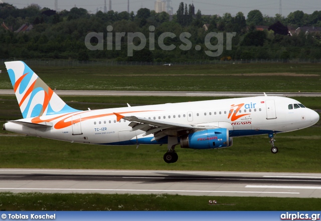 TC-IZR, Airbus A319-100, IZair