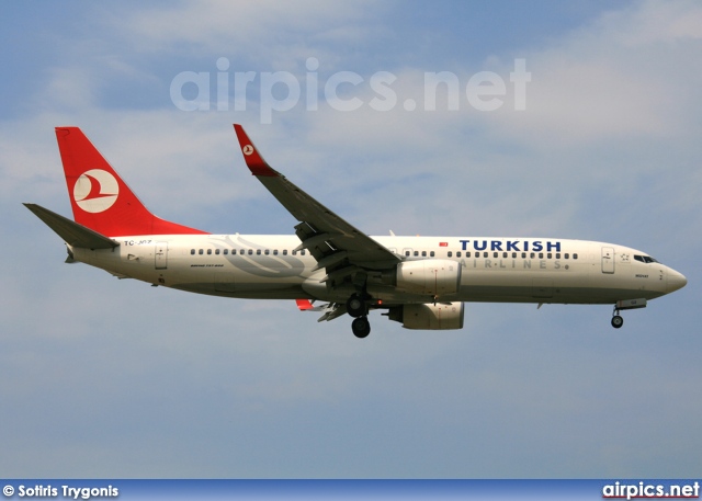 TC-JGZ, Boeing 737-800, Turkish Airlines