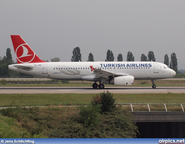 TC-JPB, Airbus A320-200, Turkish Airlines