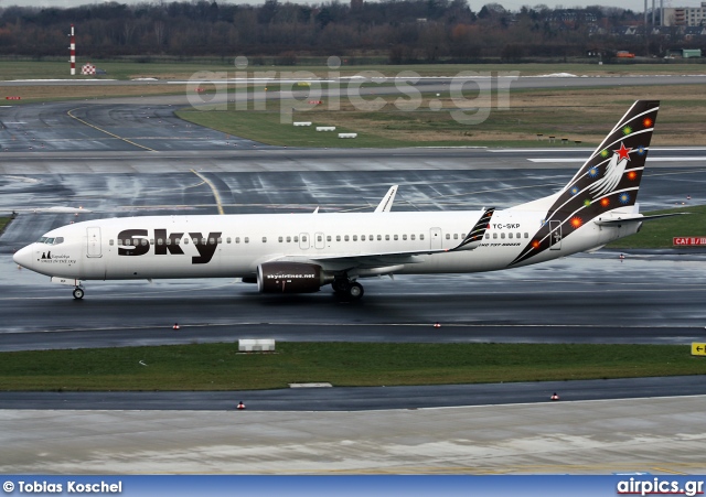 TC-SKP, Boeing 737-900ER, Sky Airlines