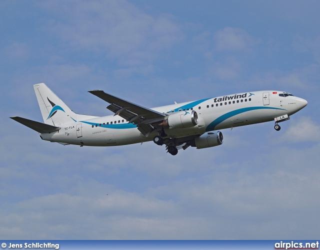 TC-TLA, Boeing 737-400, Tailwind Airlines