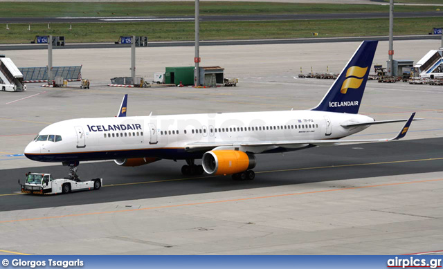 TF-FIA, Boeing 757-200, Icelandair