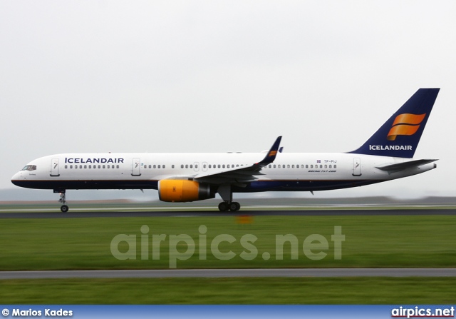 TF-FIJ, Boeing 757-200, Icelandair