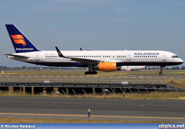 TF-FIP, Boeing 757-200, Icelandair