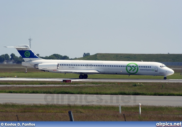 TF-JXA, McDonnell Douglas MD-82, Iceland Express