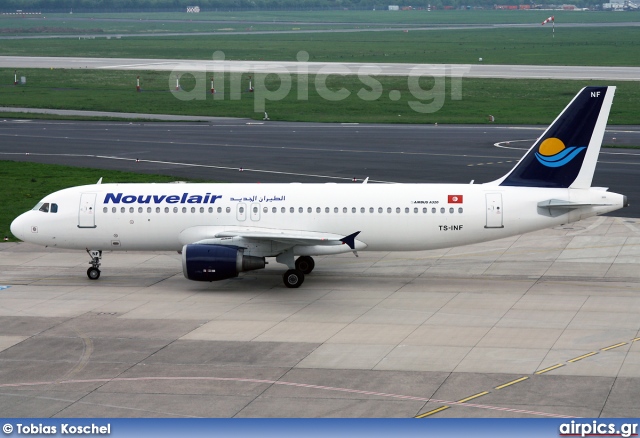 TS-INF, Airbus A320-200, Nouvelair