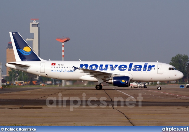 TS-INH, Airbus A320-200, Nouvelair