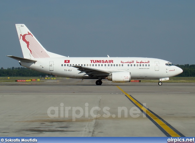 TS-IOJ, Boeing 737-500, Tunis Air