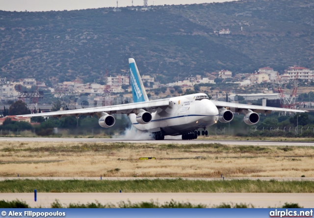 UR-82009, Antonov An-124-100 Ruslan, Antonov