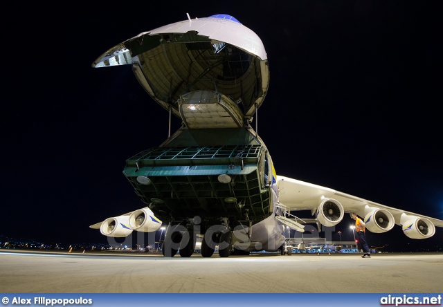 UR-82060, Antonov An-225 Mriya, Antonov