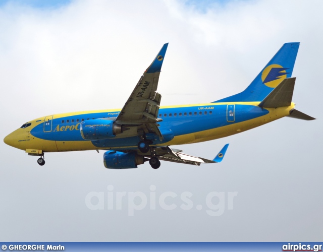 UR-AAM, Boeing 737-500, Aerosvit Airlines