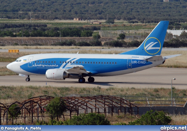 UR-DND, Boeing 737-500, Dniproavia