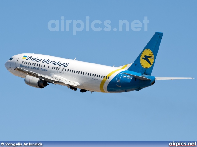 UR-GAO, Boeing 737-400, Ukraine International Airlines