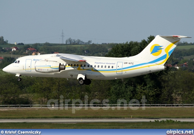 UR-NTC, Antonov An-148-100B, Aerosvit Airlines