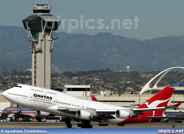 VH-OEH, Boeing 747-400ER, Qantas