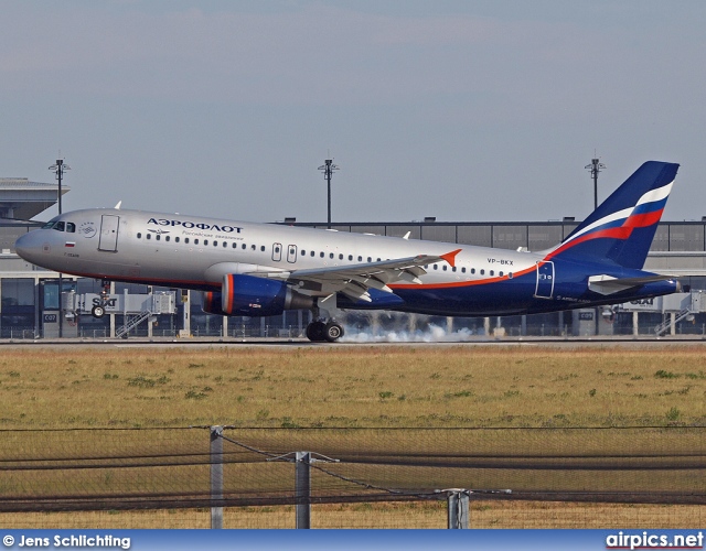 VP-BKX, Airbus A320-200, Aeroflot