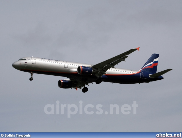 VP-BRW, Airbus A321-200, Aeroflot