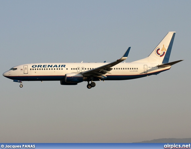 VQ-BFY, Boeing 737-800, Orenair