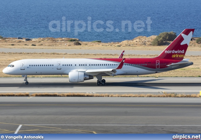 VQ-BKM, Boeing 757-200, Nordwind