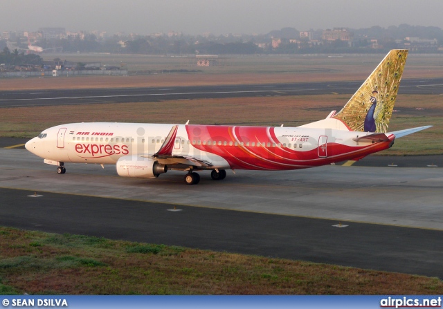 VT-AXT, Boeing 737-800, Air India Express