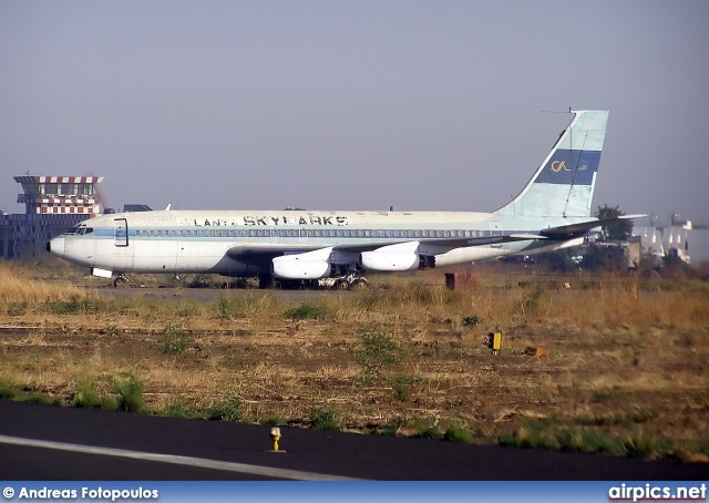 VT-ERS, Boeing 720, Continental Aviation