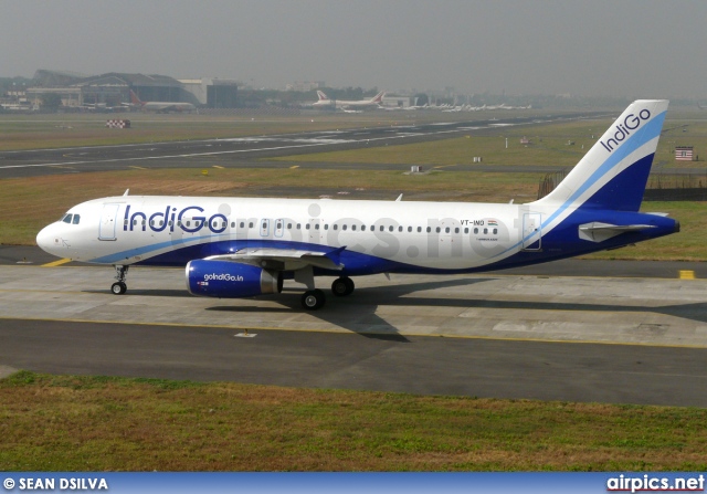 VT-INO, Airbus A320-200, IndiGo